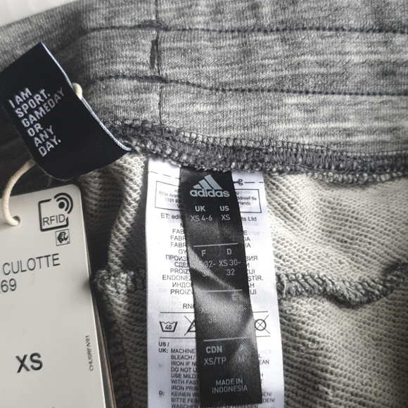 Adidas Women's Sport 2 Street French Terry Wide Culottes in a 2-Tone Grey XS - Picture 14 of 16